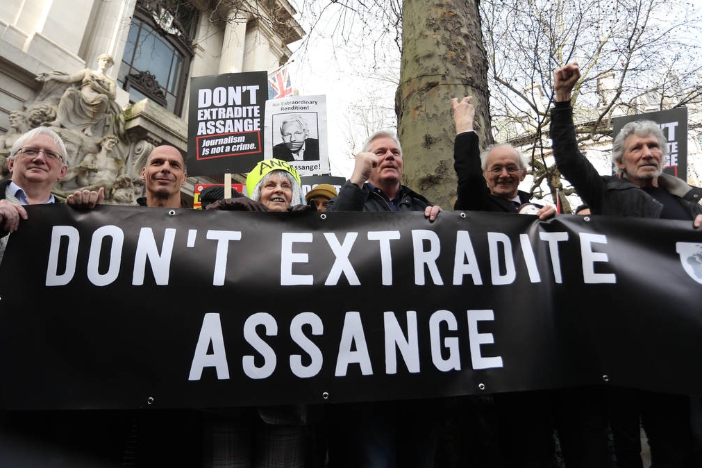 Julian Assange - Haftandrohung-2